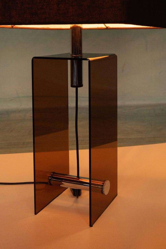 Image 1 of Space age 70s tafellamp, minimalist smoke lucite table lamp