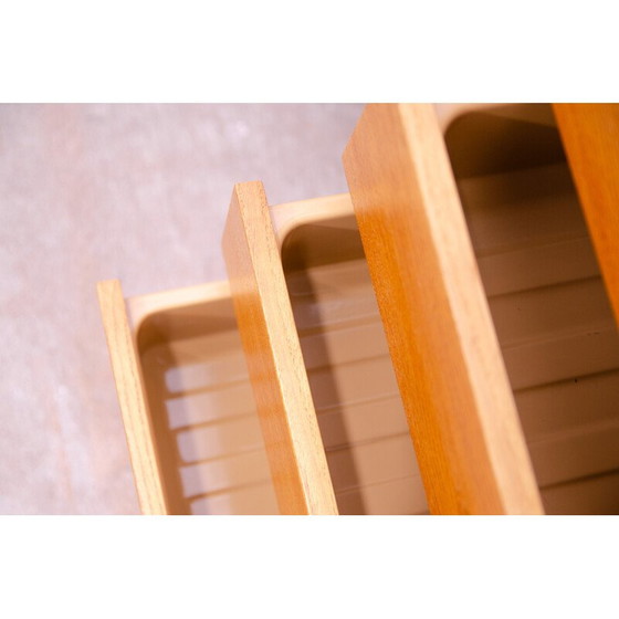 Image 1 of Vintage U-453 ladekast in eikenhout en multiplex van Jiří Jiroutek voor Interiér Praha, Tsjecho-Slowakije 1960