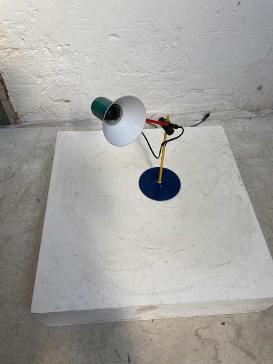 Image 1 of Massive/Veneta Lumi Memphis stijl bureaulamp