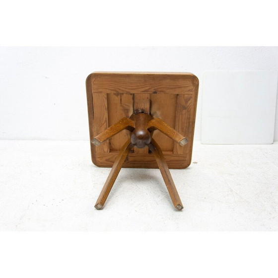 Image 1 of Mid century bijzettafel van Krásna Jizba, jaren 1960