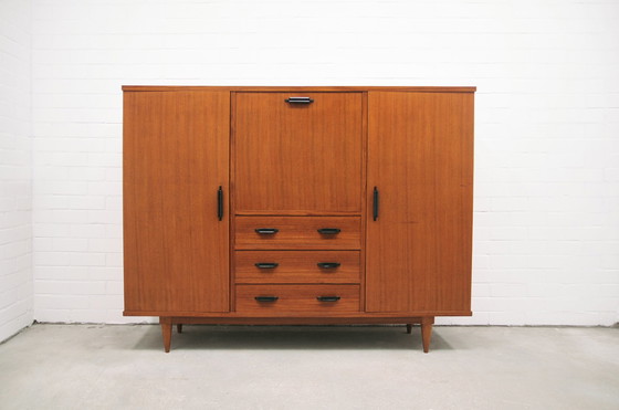 Image 1 of vintage servieskast high board dressoir