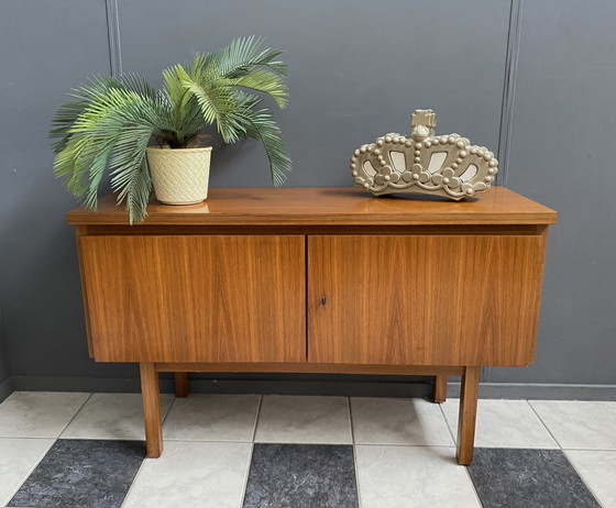 Image 1 of Teak 2-deurs dressoir 1970