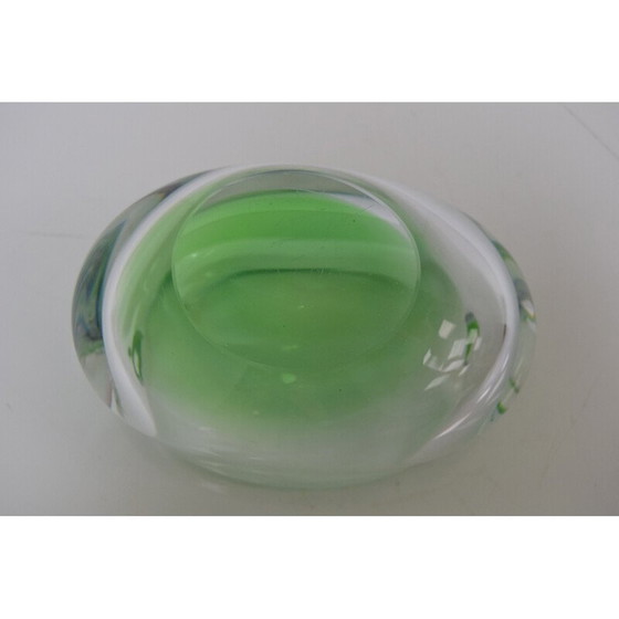 Image 1 of Vintage metallurgisch glazen asbak van Glasswork Novy Bor, Tsjecho-Slowakije 1960