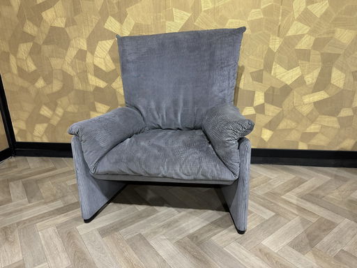 Maralunga lounge chair van Vico Magistretti voor Cassina