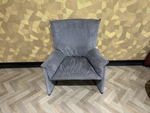 Maralunga lounge chair van Vico Magistretti voor Cassina