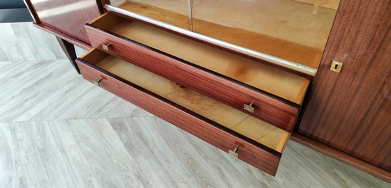 Image 1 of Vintage Mid Century dressoir