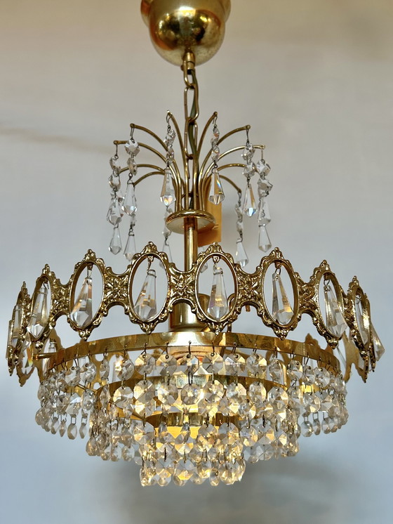 Image 1 of Vintage hanglamp kroonluchter kristal messing frame 