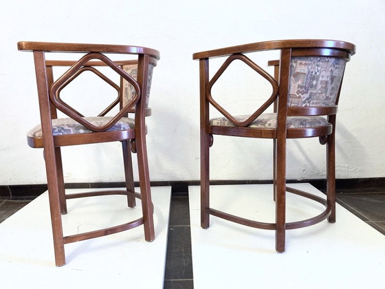 Image 1 of 2 fauteuils van Thonet Design Josef Hoffmann voor het cabaret Fledermaus