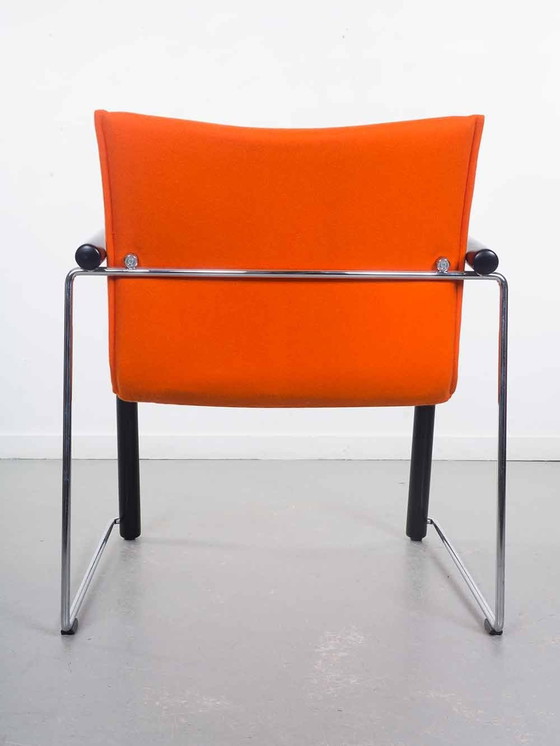 Image 1 of Nieuw Gestoffeerde Thonet Stoelen – Wulf Schneider & Ulrich Böhme