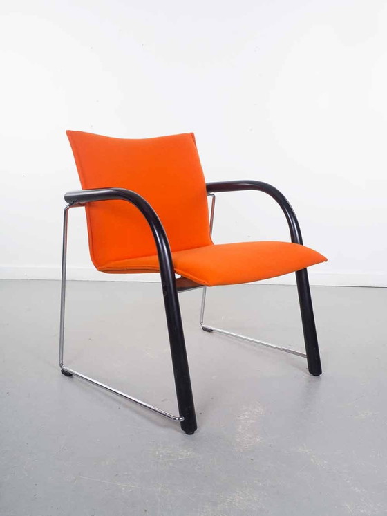 Image 1 of Nieuw Gestoffeerde Thonet Stoelen – Wulf Schneider & Ulrich Böhme