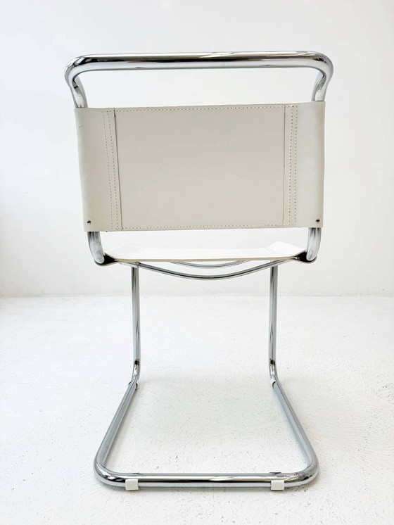 Image 1 of Set van 4 witte sledestoelen S33 van Mart Stam, Italië