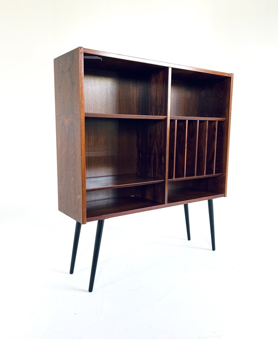 Image 1 of Boekenkast/LP-kast Poul Hundevad