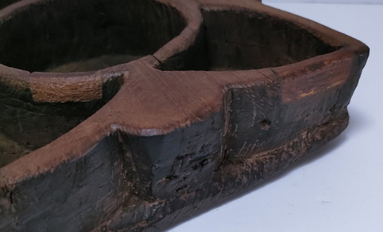 Image 1 of Antieke sculpturale houten zak