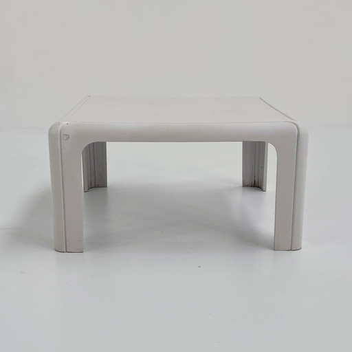 Witte salontafel Model 4894 van Gae Aulenti voor Kartell, 1970S