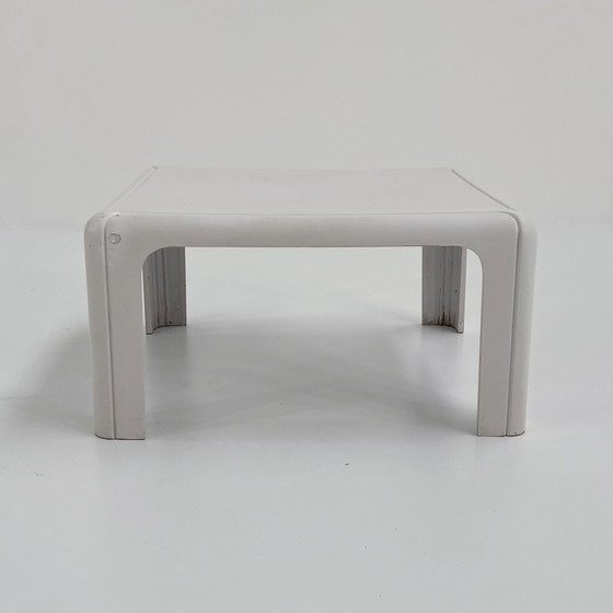 Image 1 of Witte salontafel Model 4894 van Gae Aulenti voor Kartell, 1970S