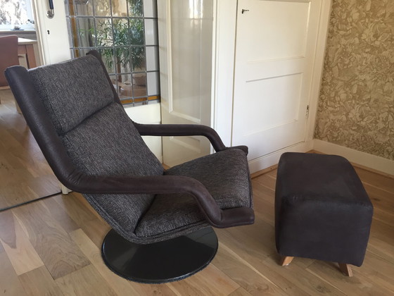 Image 1 of Artifort fauteuil F152 door Geoffrey Harcourt