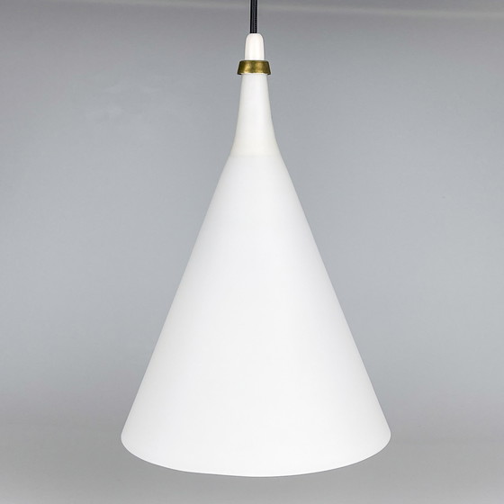 Image 1 of Tapio Wirkkala A "Triennaali" (Triennale) hanglamp, model K2-40 deur Idman / Iittala