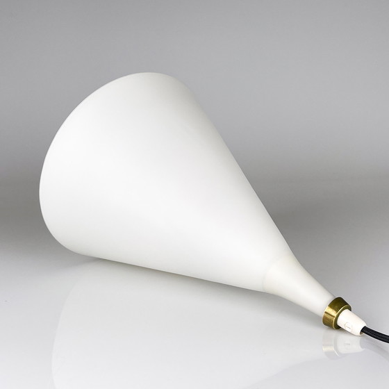 Image 1 of Tapio Wirkkala A "Triennaali" (Triennale) hanglamp, model K2-40 deur Idman / Iittala