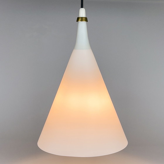 Image 1 of Tapio Wirkkala A "Triennaali" (Triennale) hanglamp, model K2-40 deur Idman / Iittala