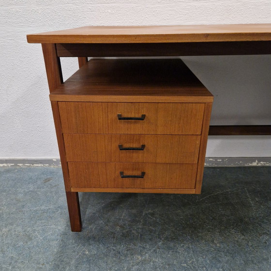 Image 1 of Jaren 60 Vintage Bureau