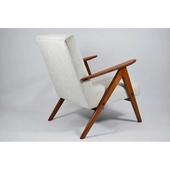 Image 1 of Vintage fauteuil VAR, jaren 1960, volledig gerenoveerd, gestoffeerd, beige kleur Scandinavisch 1960