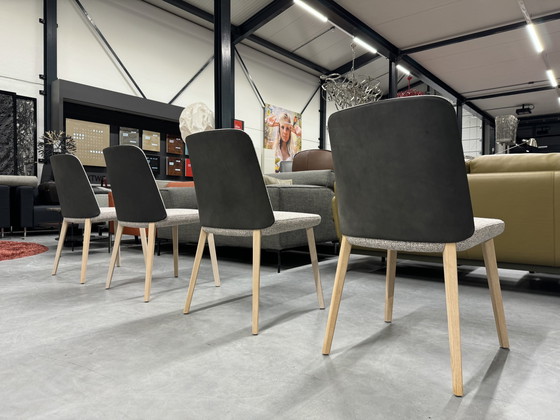 Image 1 of 4 Montis Back me up Stoelen Duo Bekleding