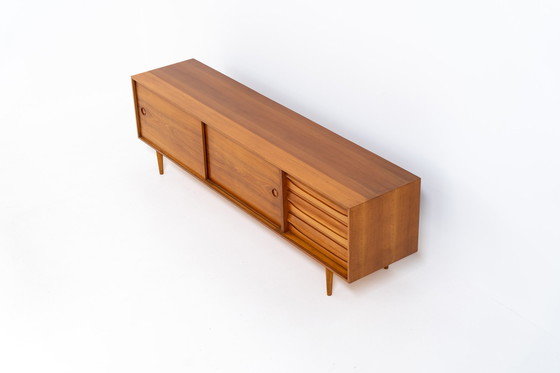 Image 1 of Teakhouten laag dressoir uit de Platon-serie van Lothar Wegner (Duitsland, jaren 1960).