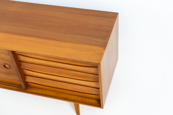 Image 1 of Teakhouten laag dressoir uit de Platon-serie van Lothar Wegner (Duitsland, jaren 1960).