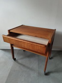 Vintage Deense bijzettafel/trolley in teak