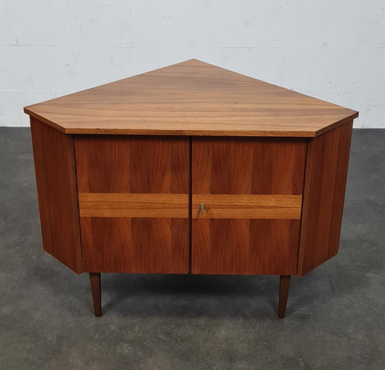 Image 1 of Vintage hoekkastje