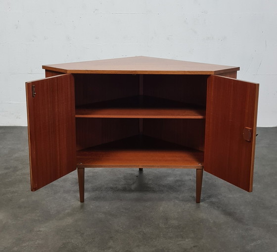 Image 1 of Vintage hoekkastje