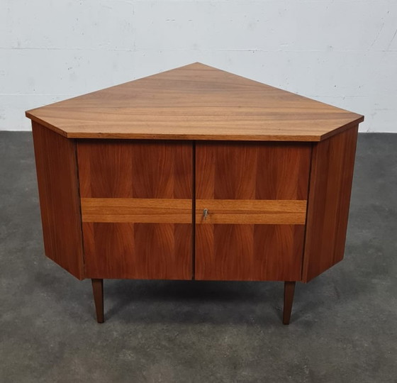 Image 1 of Vintage hoekkastje