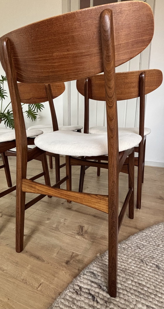 Image 1 of 4x Deense Vintage Farstrup Stoelen Crème Beige Teak