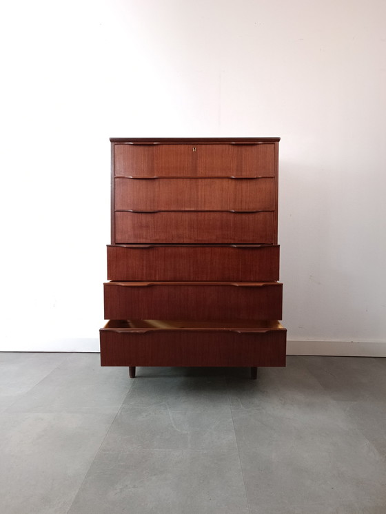Image 1 of Vintage Deense Ladekast In Teak, Hoog En Breed!