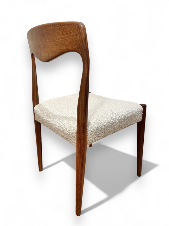 Image 1 of 4x Vintage Deense Eetkamerstoelen teak / bouclé