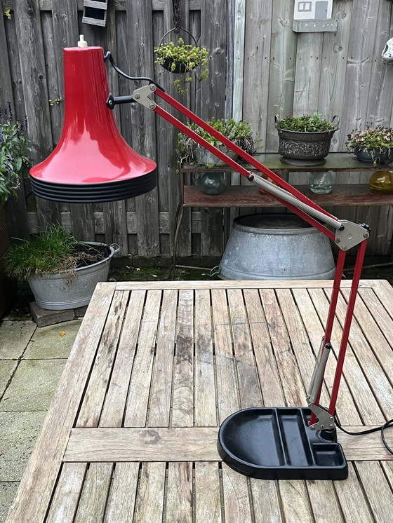 Image 1 of Zeldzame Vintage Belgische Architectenlamp in Rood/Zwart (Jaren ’70)