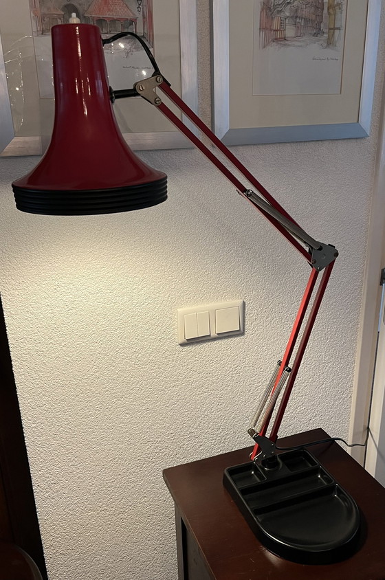 Image 1 of Zeldzame Vintage Belgische Architectenlamp in Rood/Zwart (Jaren ’70)