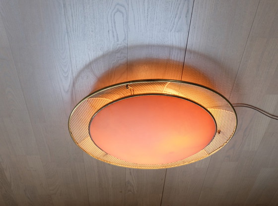 Image 1 of Plafondlamp ERCO metaal raster kunststof jaren 50 UFO stijl Ernst Igl 63 cm