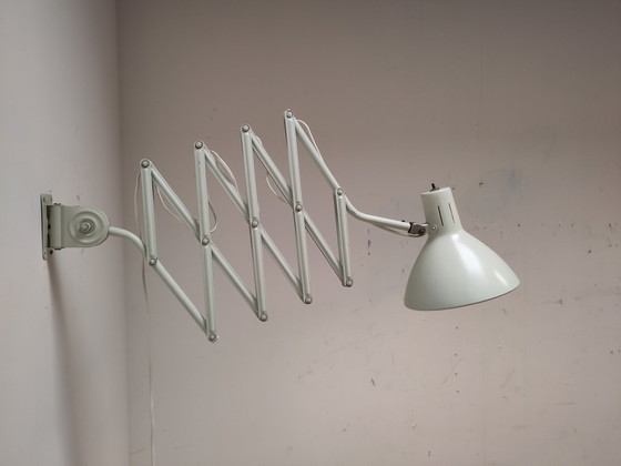 Image 1 of Hala Zeist Model 110 Herman Busquet Wandlamp