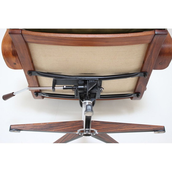 Image 1 of Vintage fauteuil met leren voetensteun Zweden