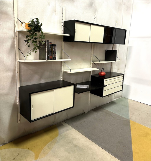 Paul Cadovius Wallunit