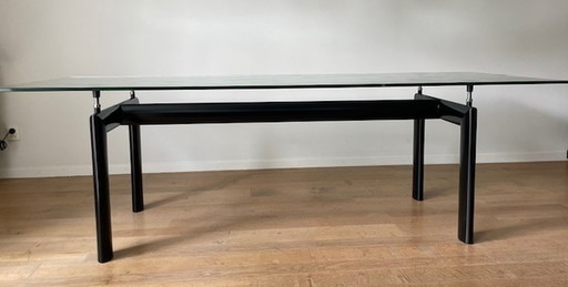 Cassina LC6 eettafel