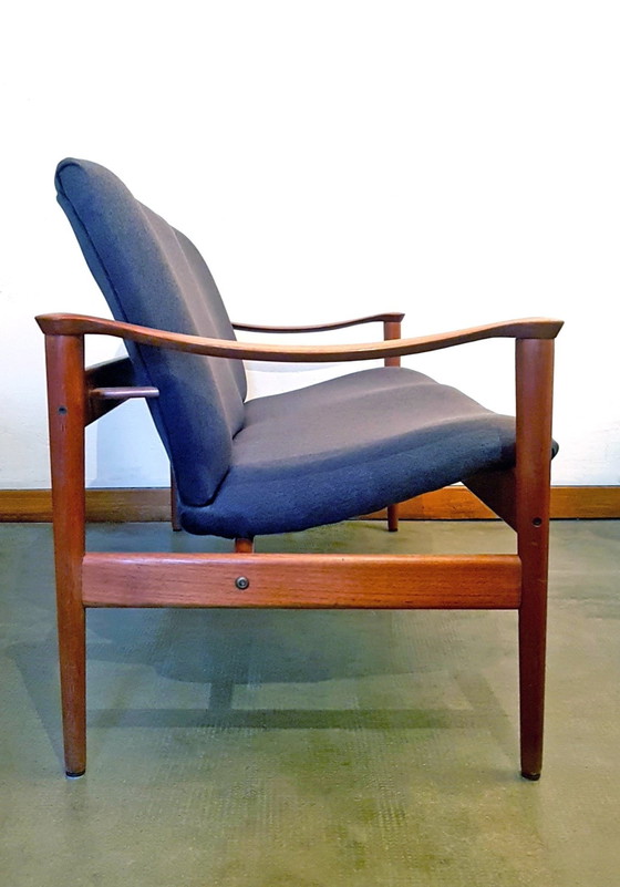 Image 1 of Loveseat 711 bank van Fredrik Kayser voor Vatne Lenestolfabrikk, 1960