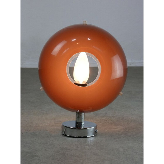 Image 1 of Vintage Spage Age bruin plexiglas wandlamp, Italië 1970