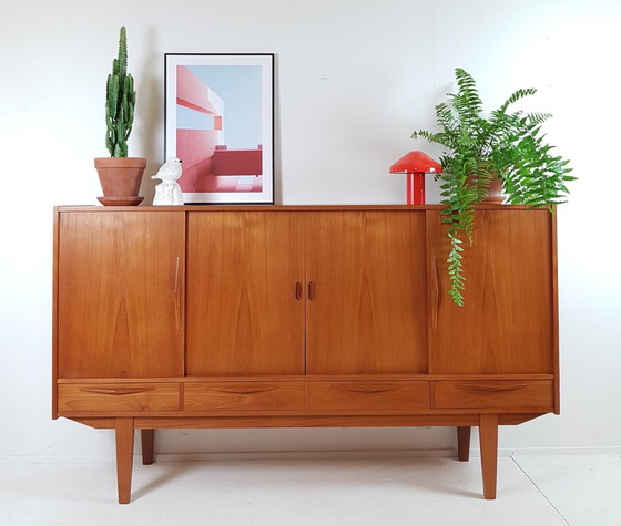 Image 1 of Vintage teakhouten dressoir | highboard | wandkast Deens