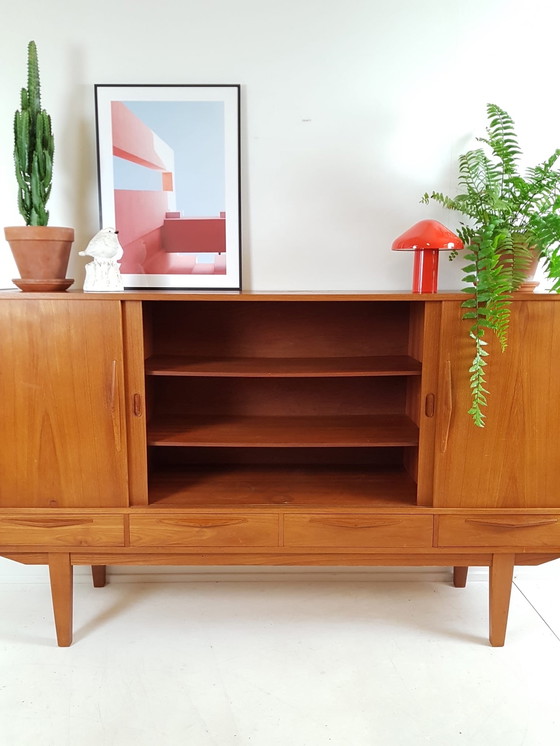 Image 1 of Vintage teakhouten dressoir | highboard | wandkast Deens