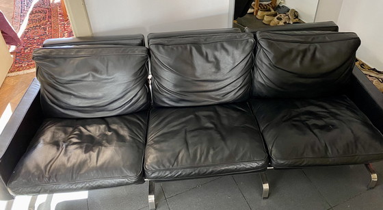 Image 1 of Reproductie Pk31-3 Zwart Leren Sofa