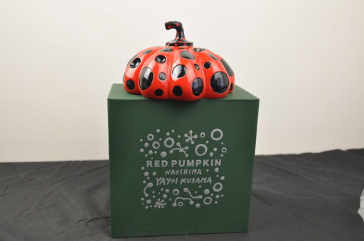 Yayoi Kusama Rood pompoen