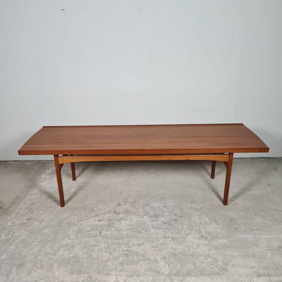 Image 1 of Tove en Edvard Kindt-Larsen salontafel