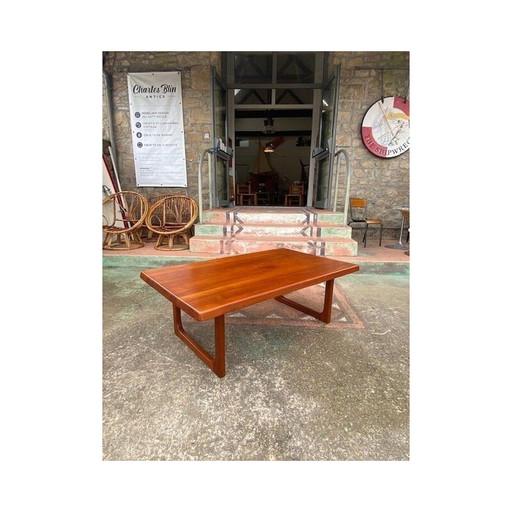 Vintage Deense teakhouten salontafel door Niels Bach, 1960
